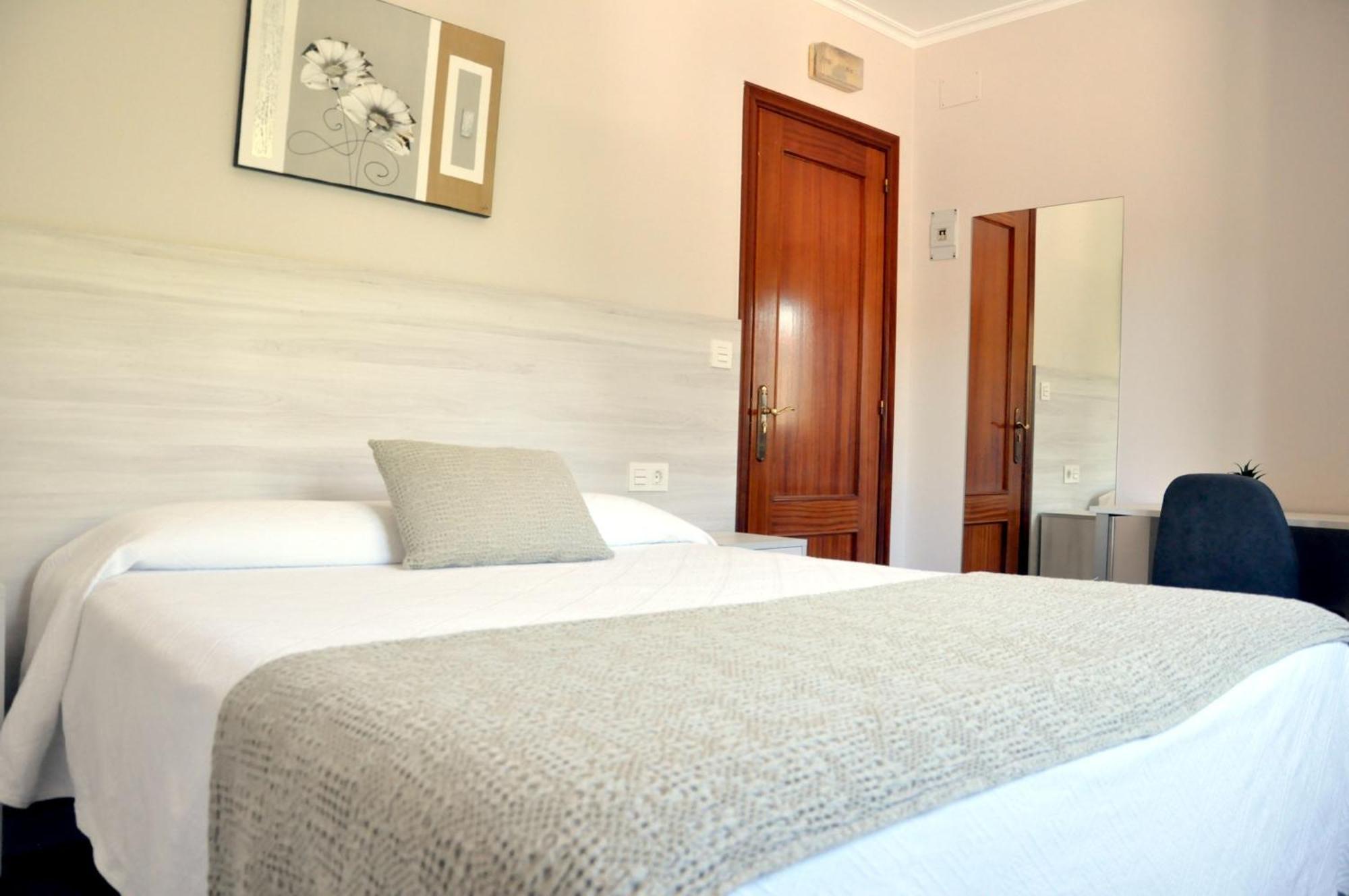 Hostal Paz Гондомар Екстериор снимка