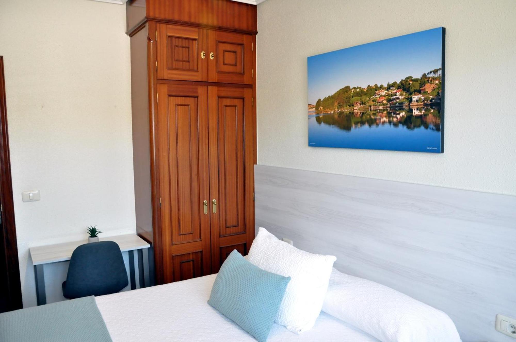 Hostal Paz Гондомар Екстериор снимка