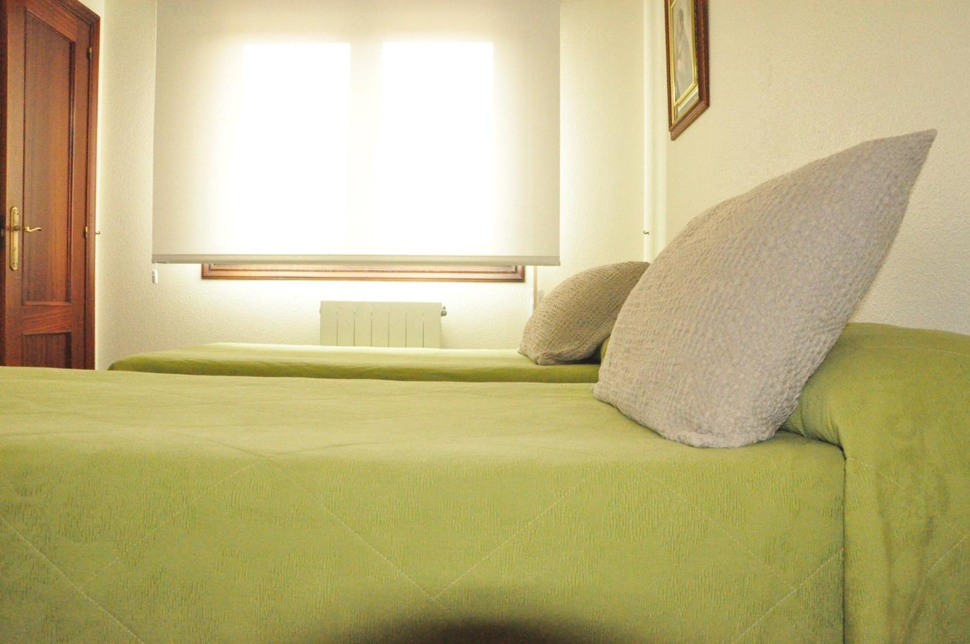 Hostal Paz Гондомар Екстериор снимка