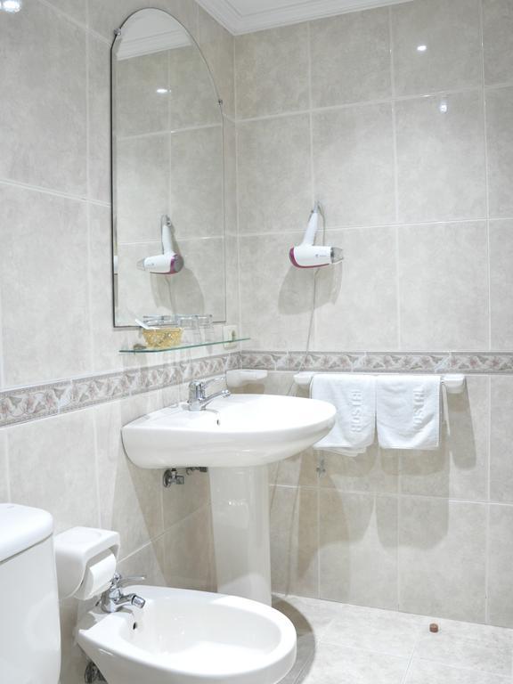 Hostal Paz Гондомар Стая снимка